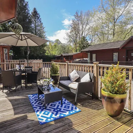 Badgers Hollow * Windermere